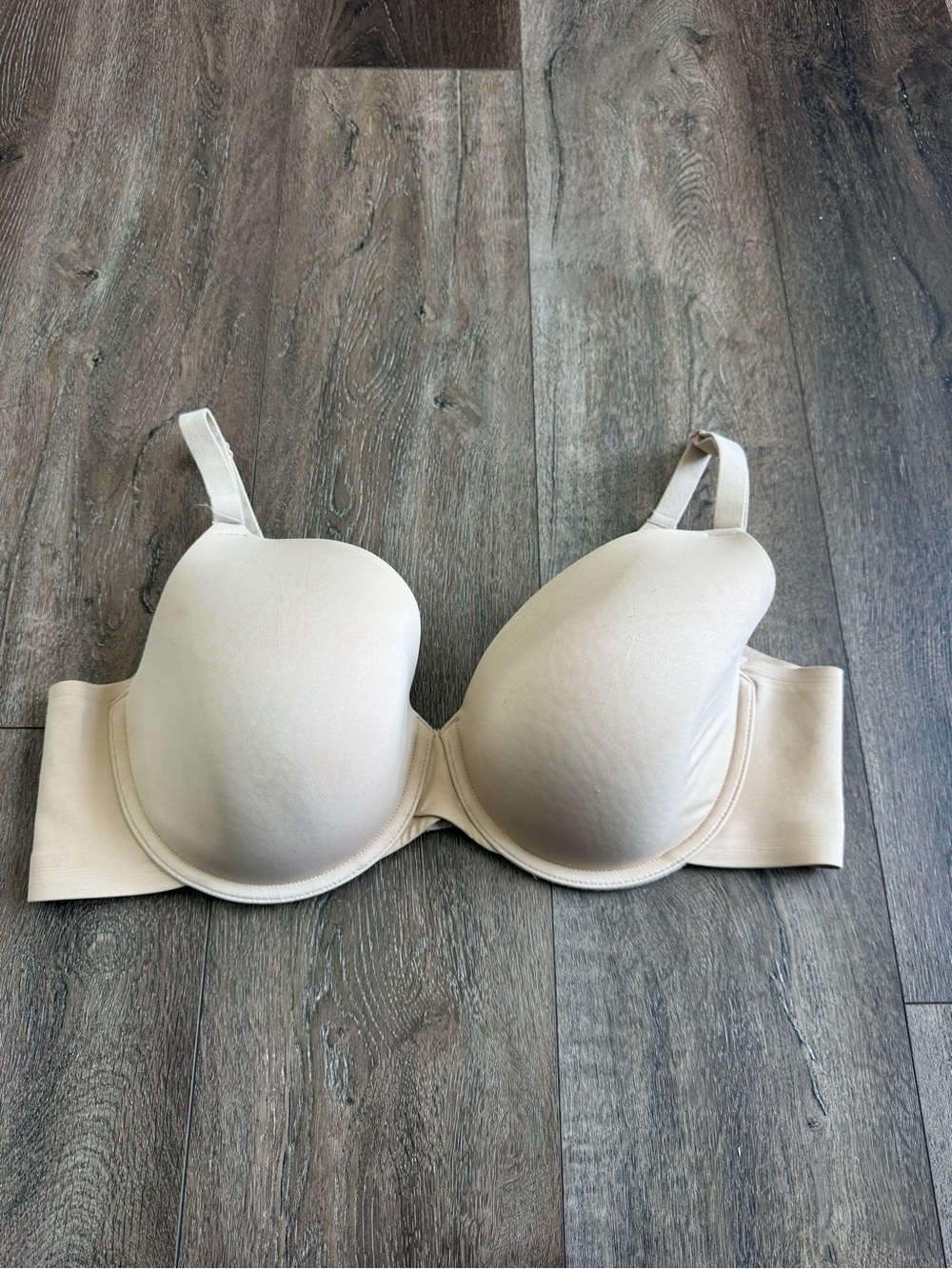Cacique Smooth Bra Size 40D